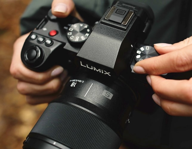 Lumix S5 II